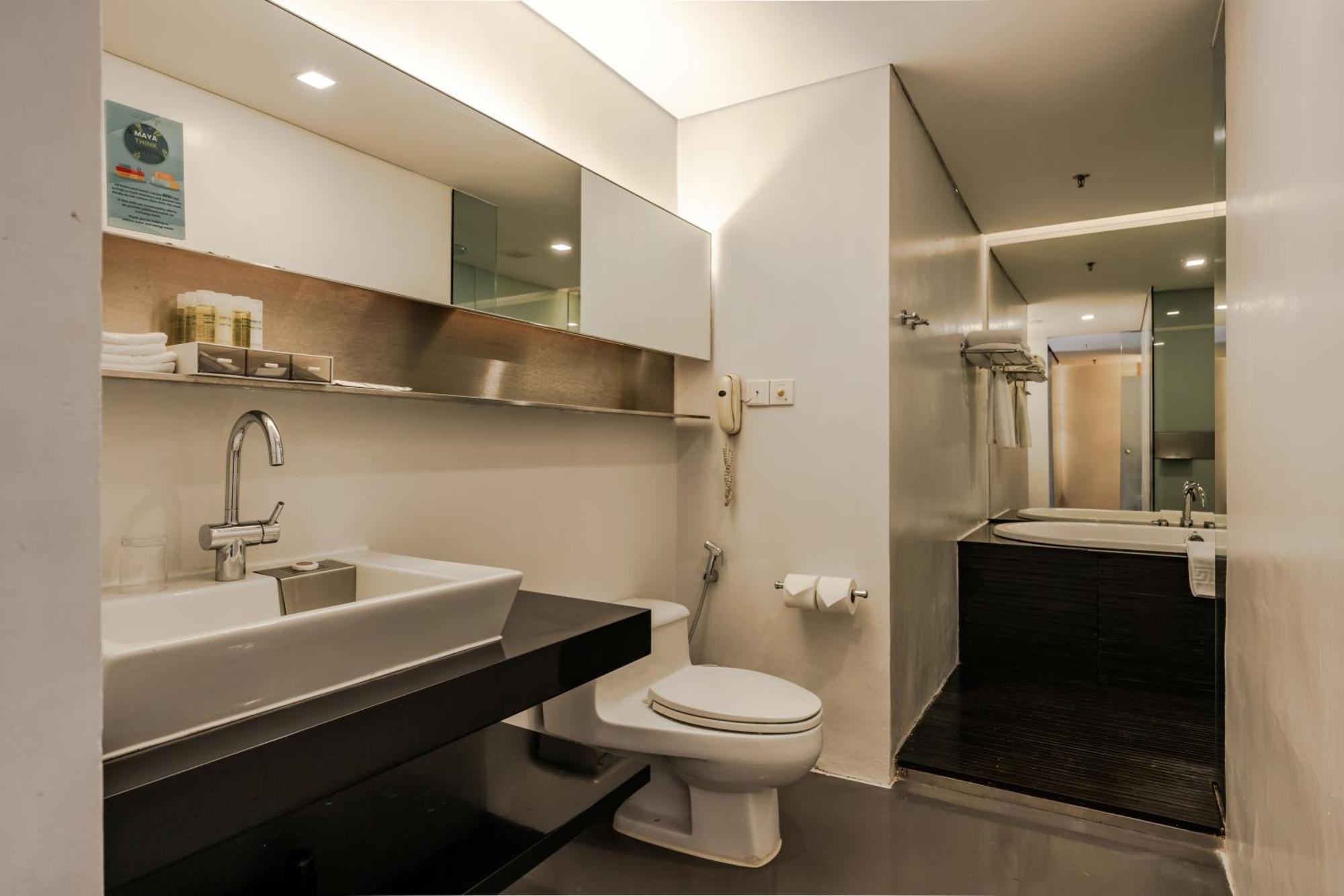 Grand Premier Room